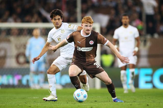 Robert Wagner in action for ST. Pauli this season