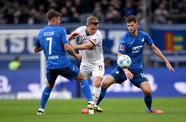 Hoffenheim players vs. St. Pauli players